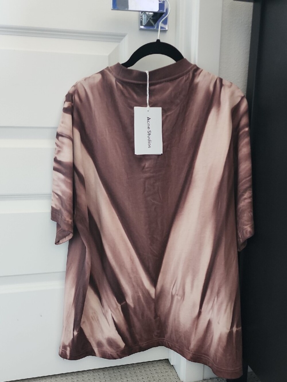 Acne Brown and Cream Tie-Dye Short Sleeve Tee - Picture 5 of 7